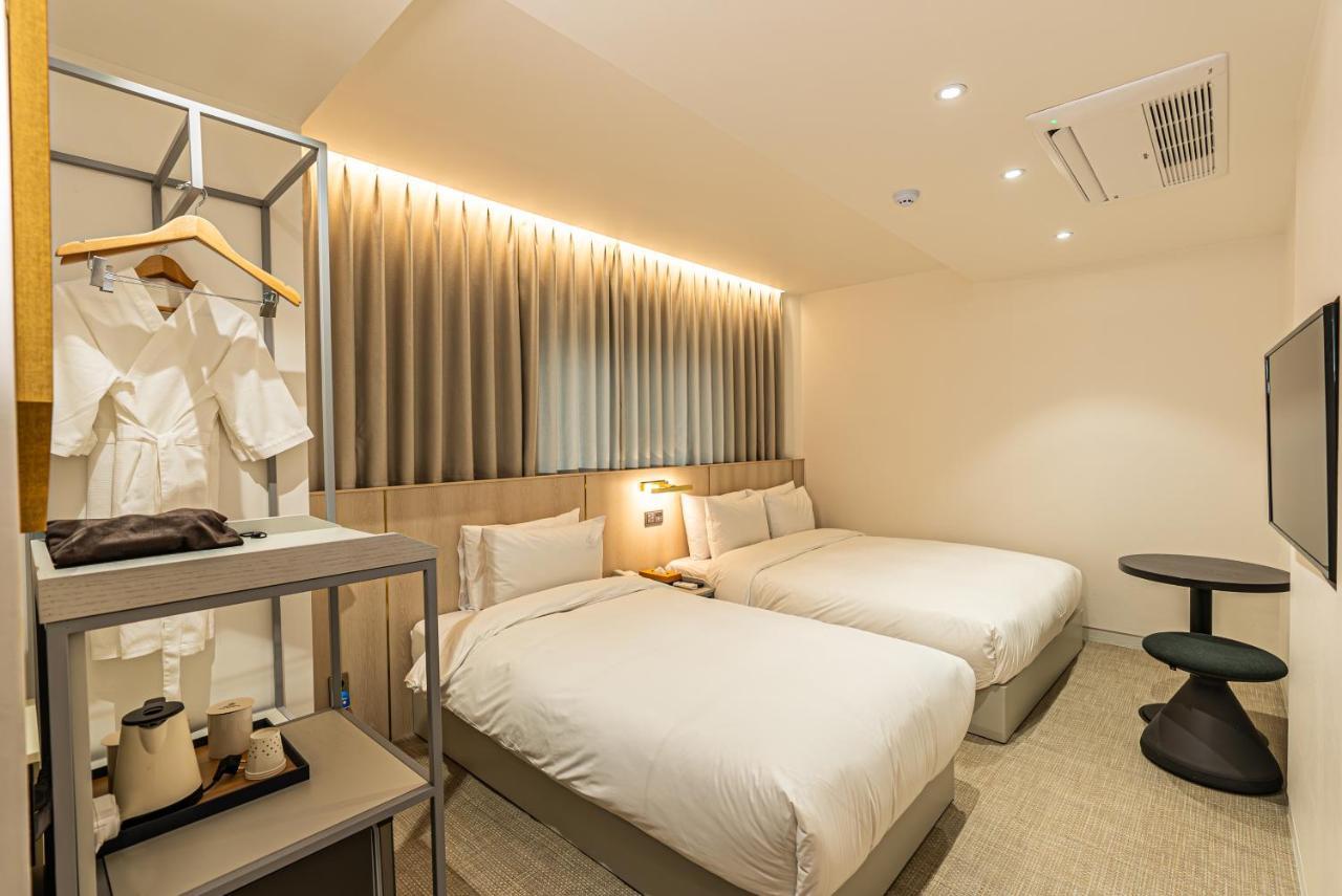 Hotel The Grang Seogwipo Extérieur photo