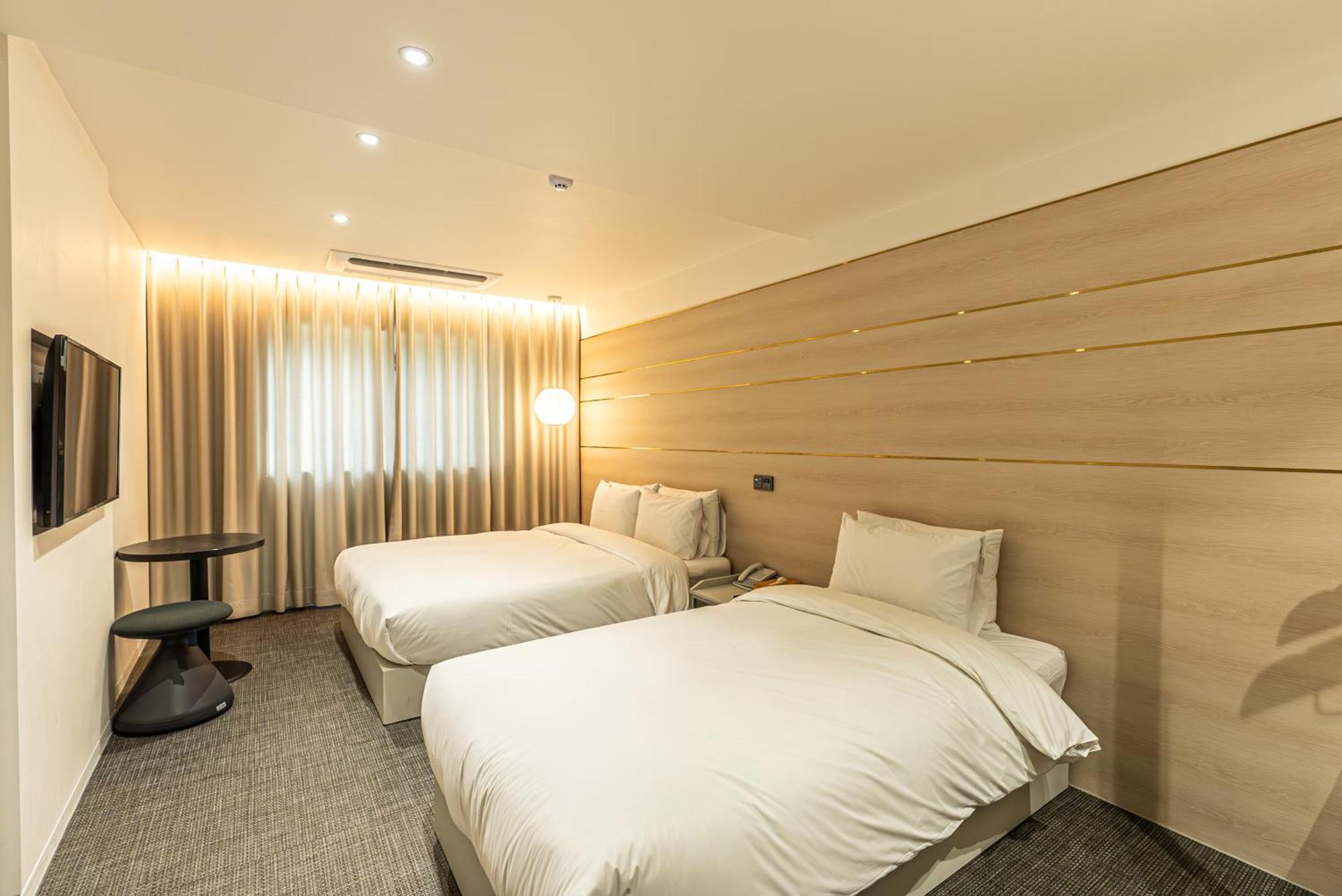 Hotel The Grang Seogwipo Extérieur photo