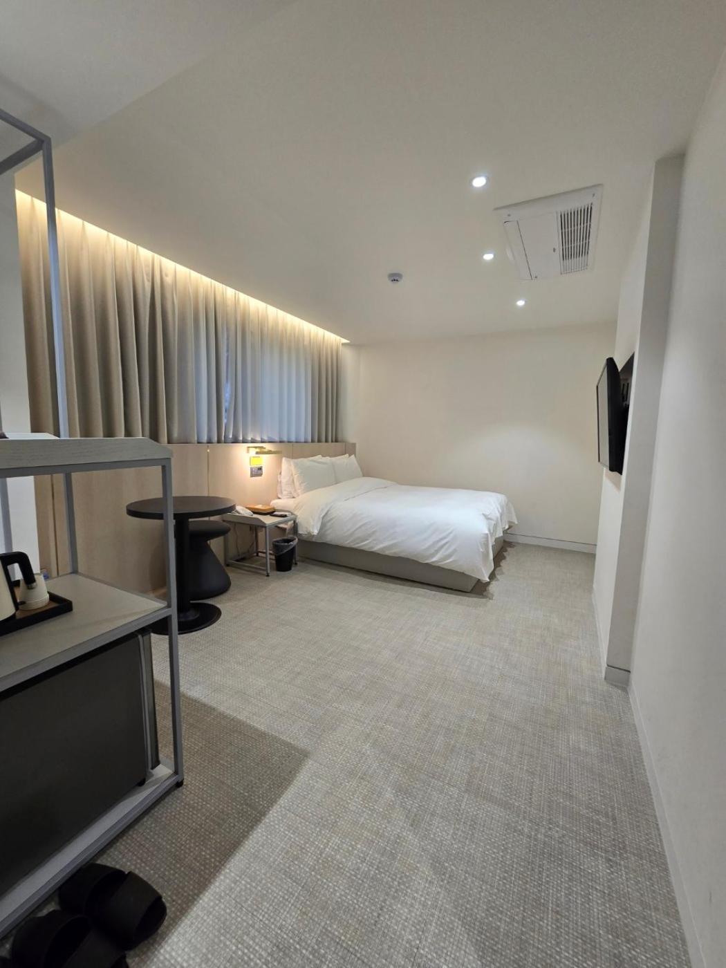 Hotel The Grang Seogwipo Extérieur photo